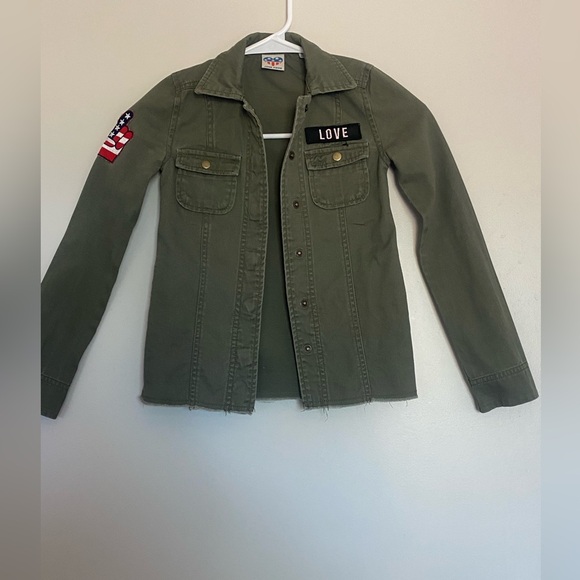Junk Food Clothing Other - Junk Food Clothing Kids Olive Jacket with Patches xs 100 cotton